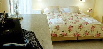 Botton D'oro Pelabrocco Bed and breakfast 2*
