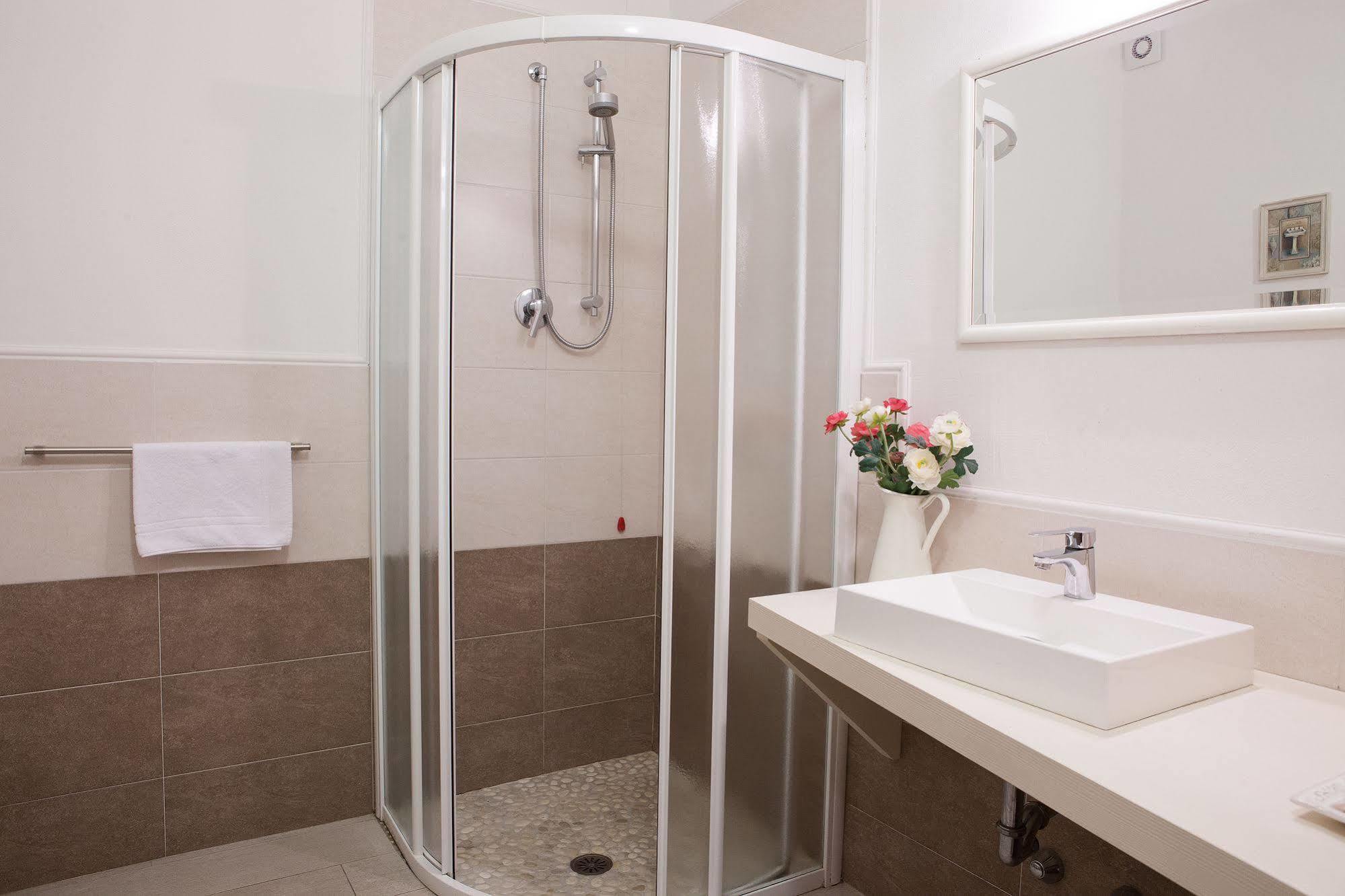 Bed and breakfast Botton D'oro Pelabrocco 2*