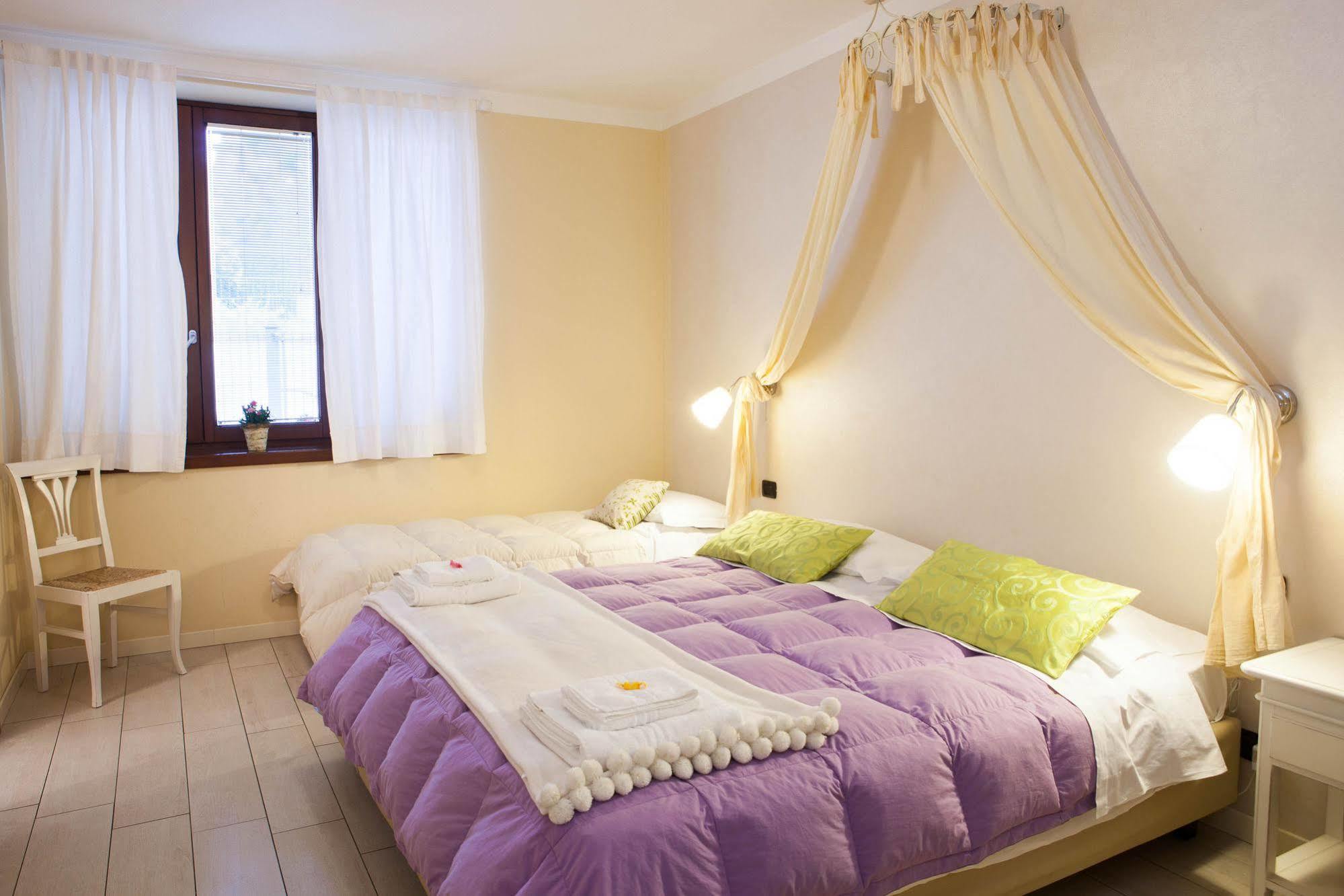 Bed & Breakfast Botton D'oro Pelabrocco